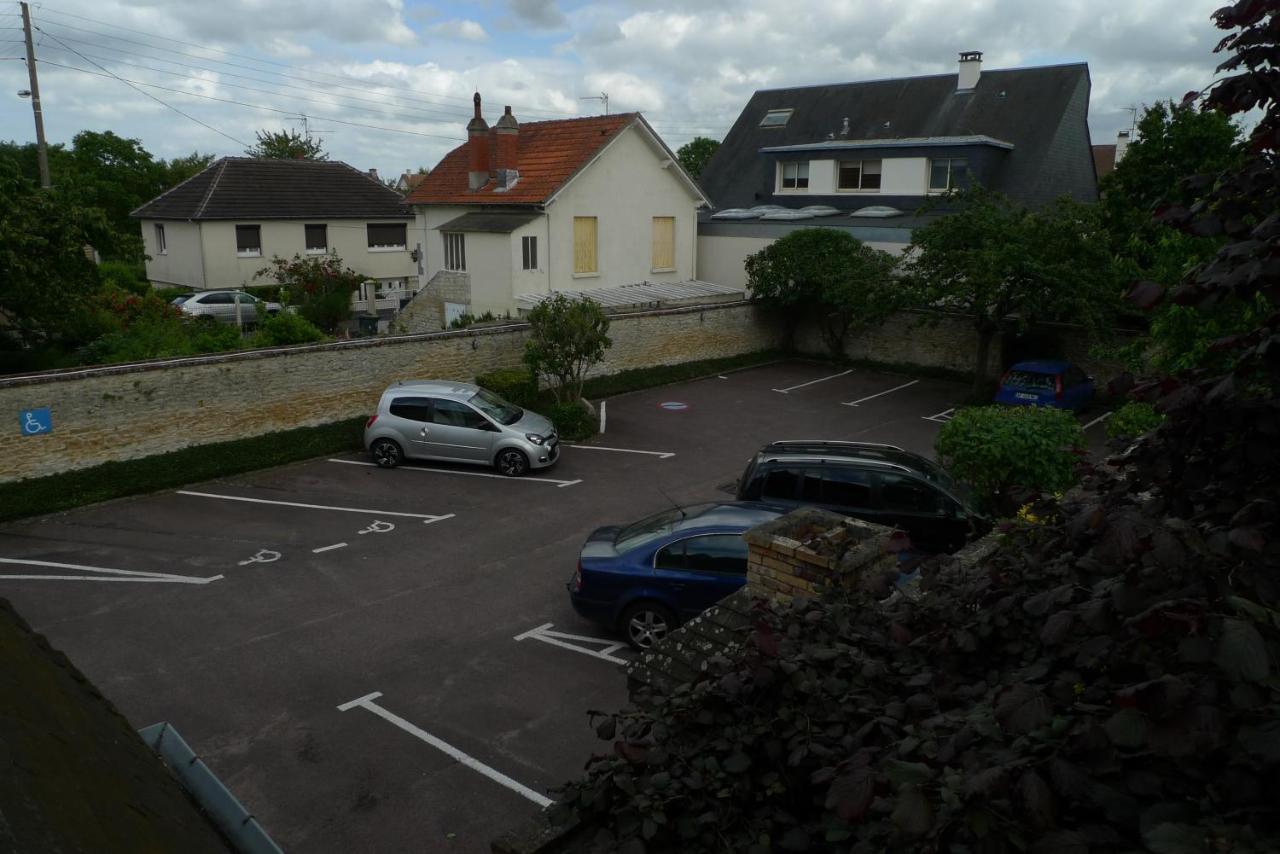 Residence Le Bellevue Bretteville-sur-Odon Buitenkant foto